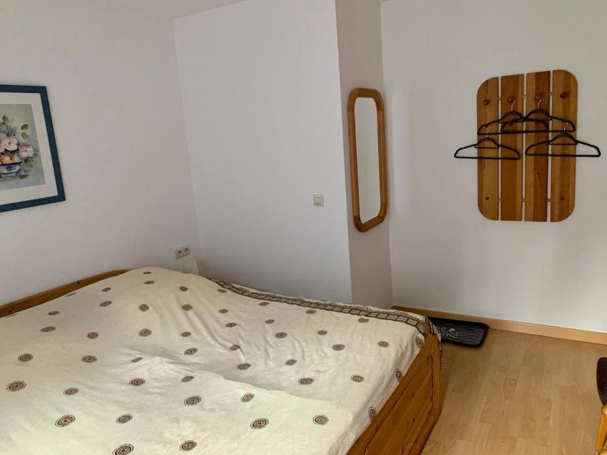 Ostrach Einladendes Appartement Im Gruenen Fuer 2 Personen מראה חיצוני תמונה
